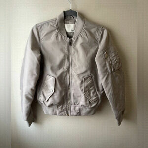 𝅺aritzia Wilfred Free Avion Bomber Jacket XS grey